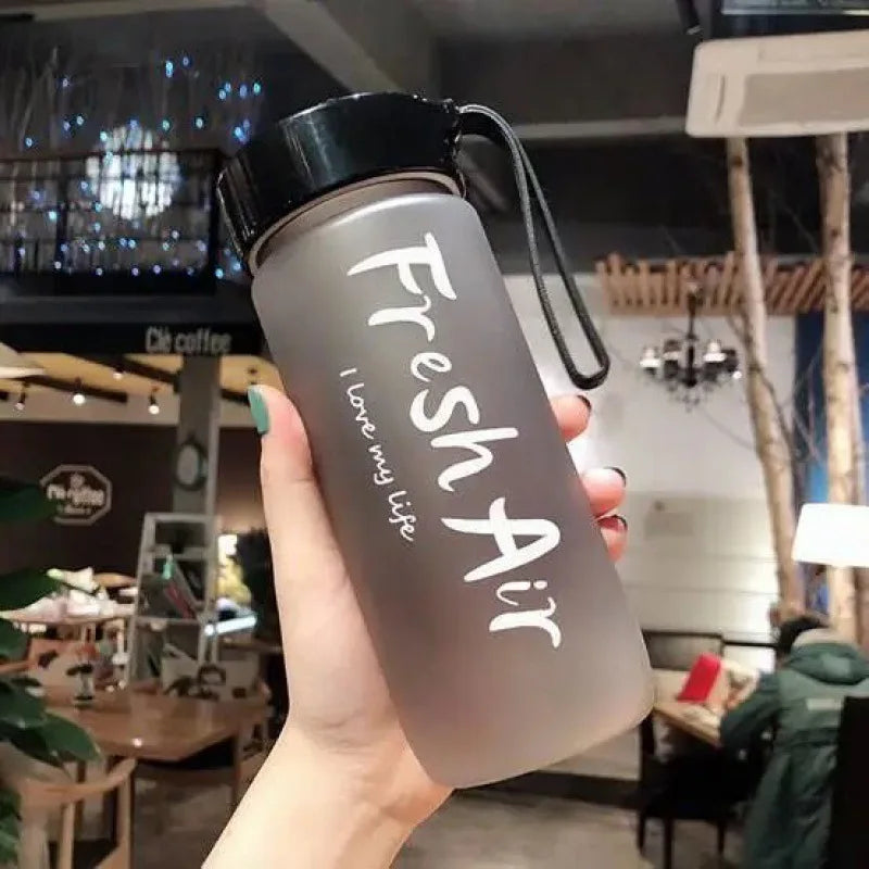 Gourde d'Eau 600ml Gratuite
