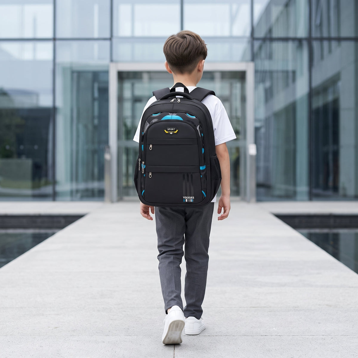 Sac à dos scolaire moderne – organisation claire et dos protégé –